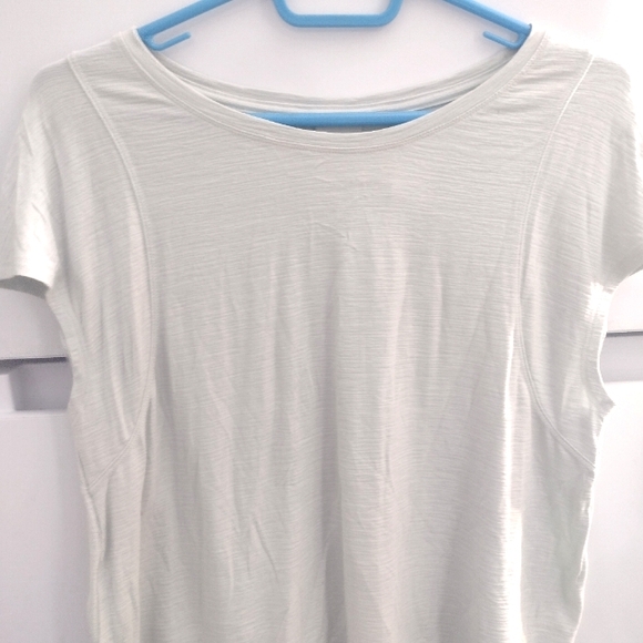 Women's All in motion top size M - Picture 5 of 13